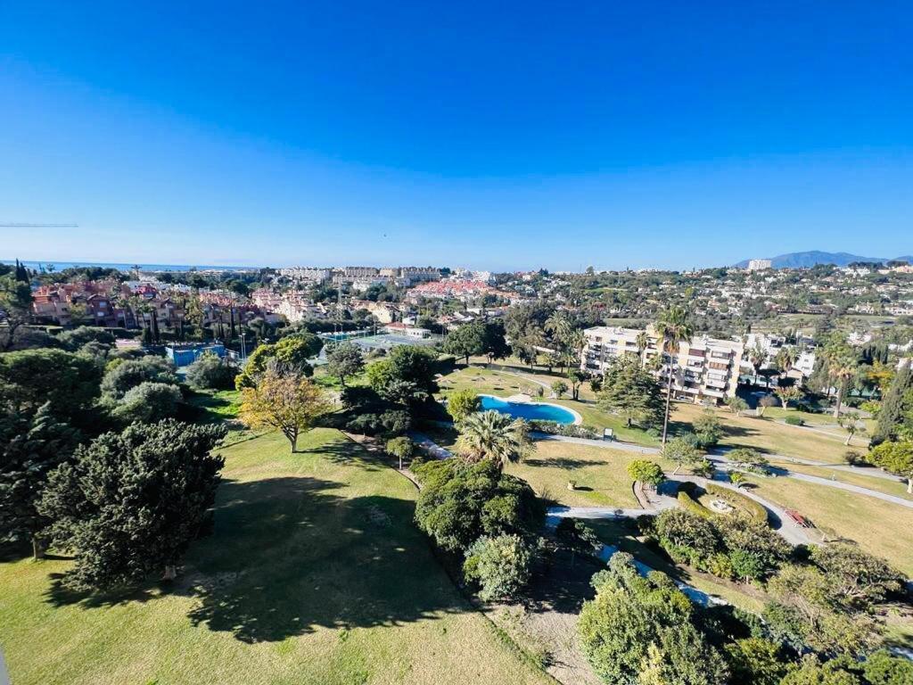 מארבלה Fantastic Apartment Sea View Near Puerto Banus מראה חיצוני תמונה